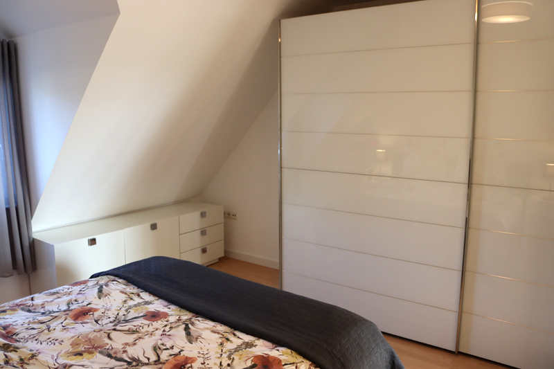 Schlafzimmer Moeblierte Wohnung Duesseldorf